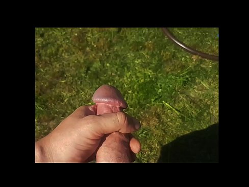 ❤️ Hot hottie fisting her pink pussy and cumming with a squirt in the summer garden ☑ Sex video at en-gb.poliglass34.ru ️❤